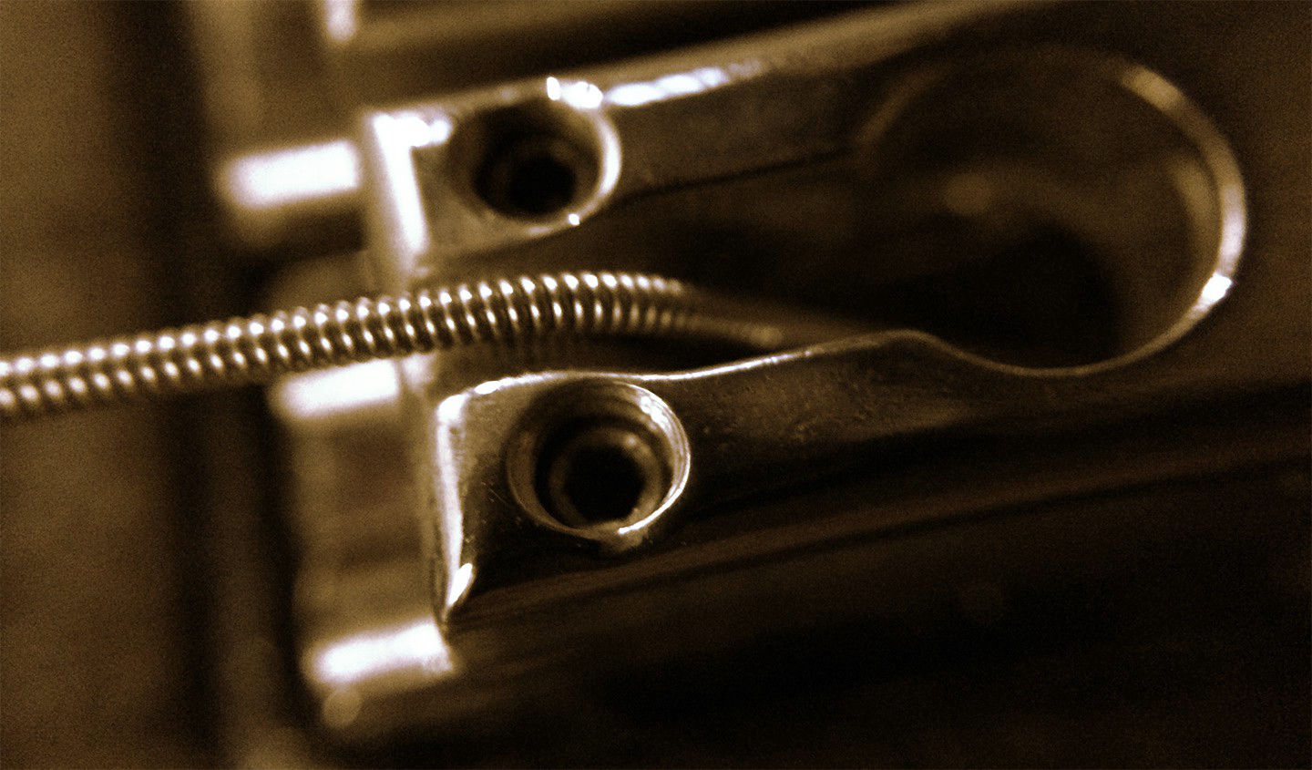 2TEK bridge saddle